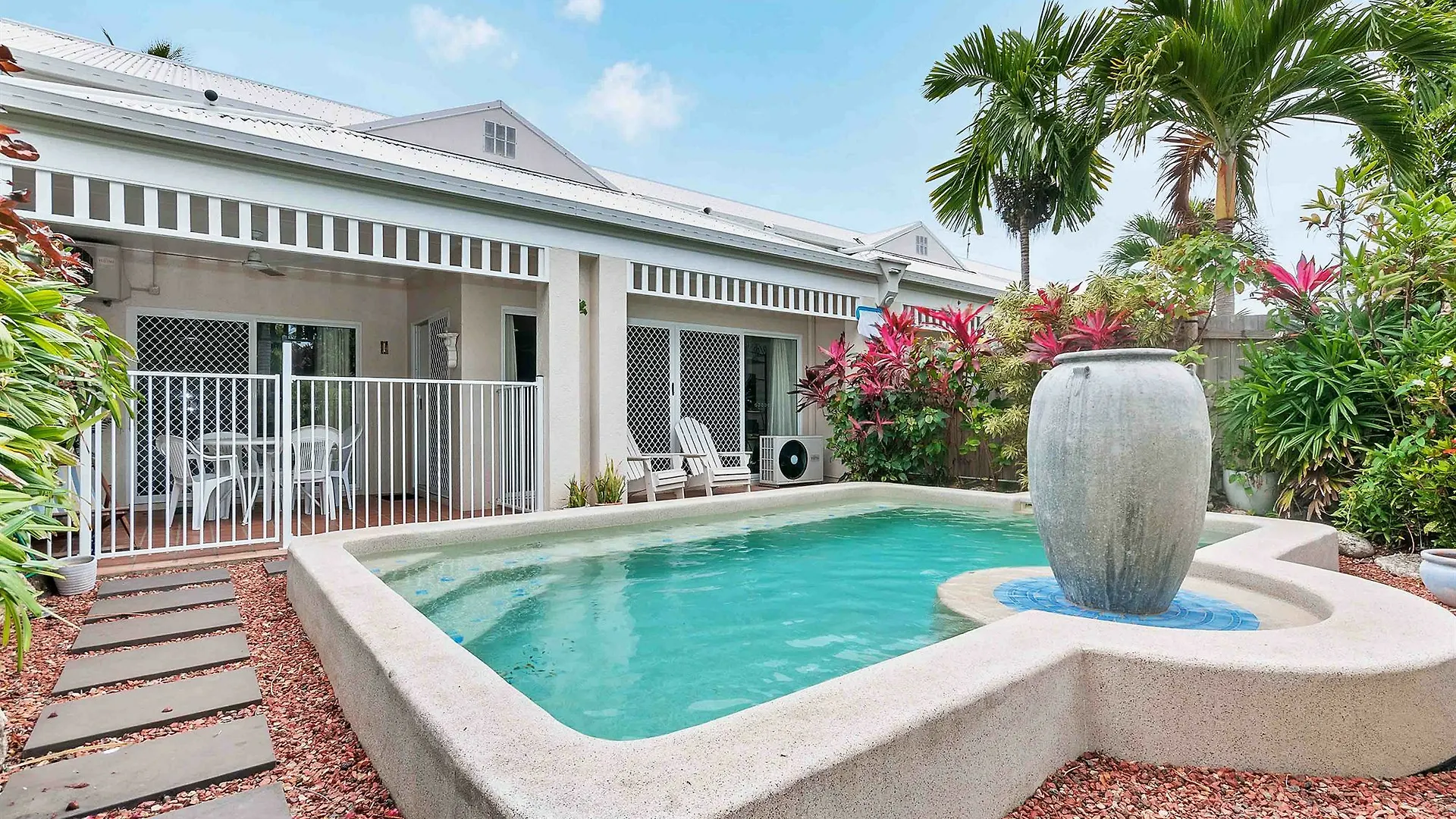 Resort The Villas Palm Cove