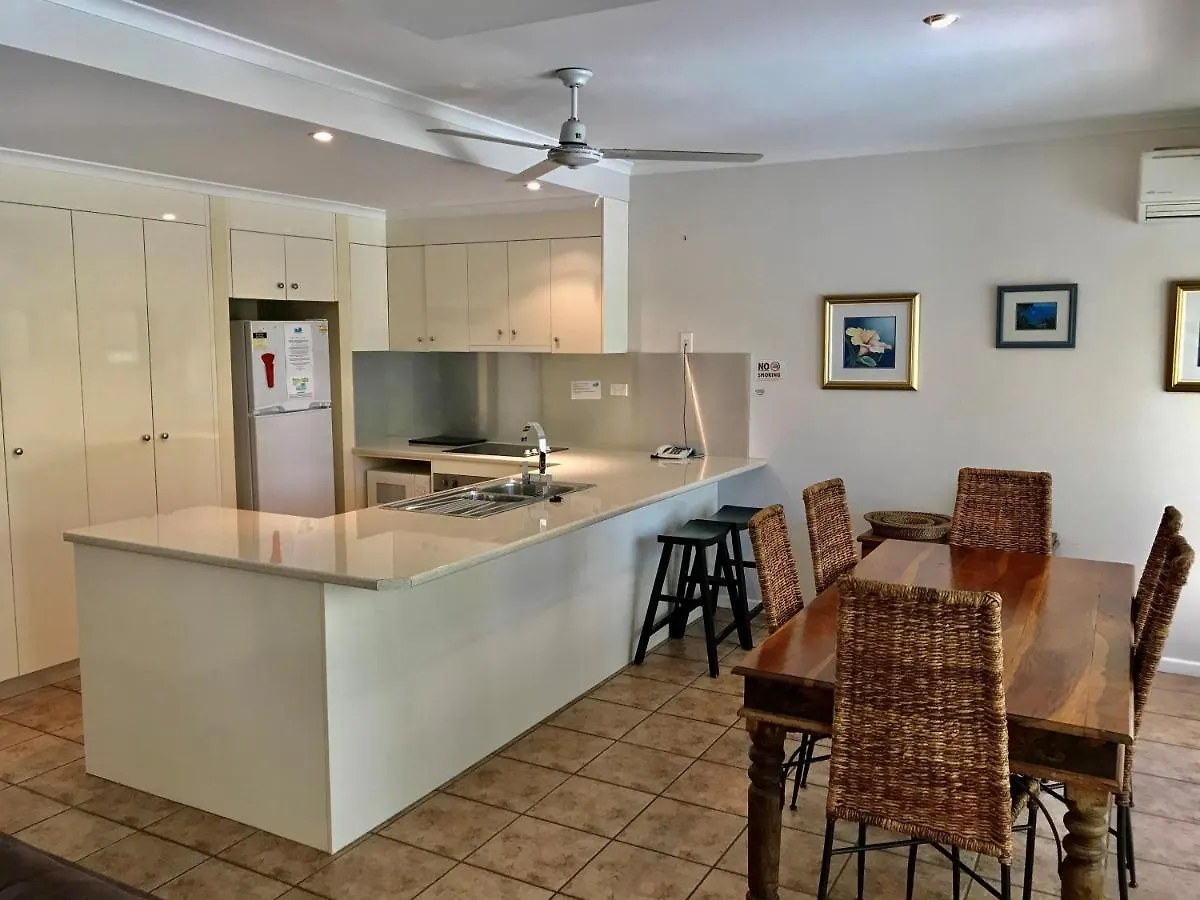 The Villas Palm Cove Resort