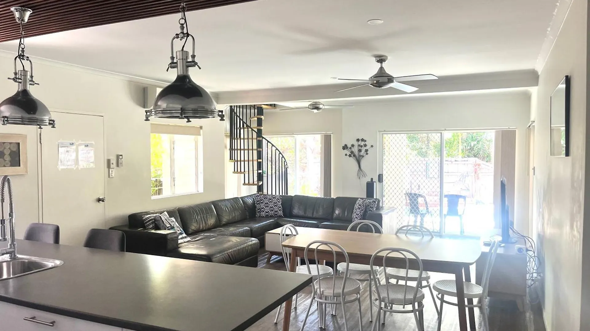 The Villas Palm Cove Resort