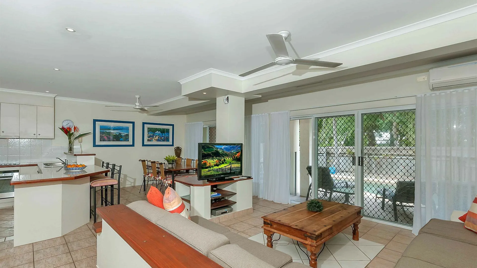 The Villas Palm Cove Australia