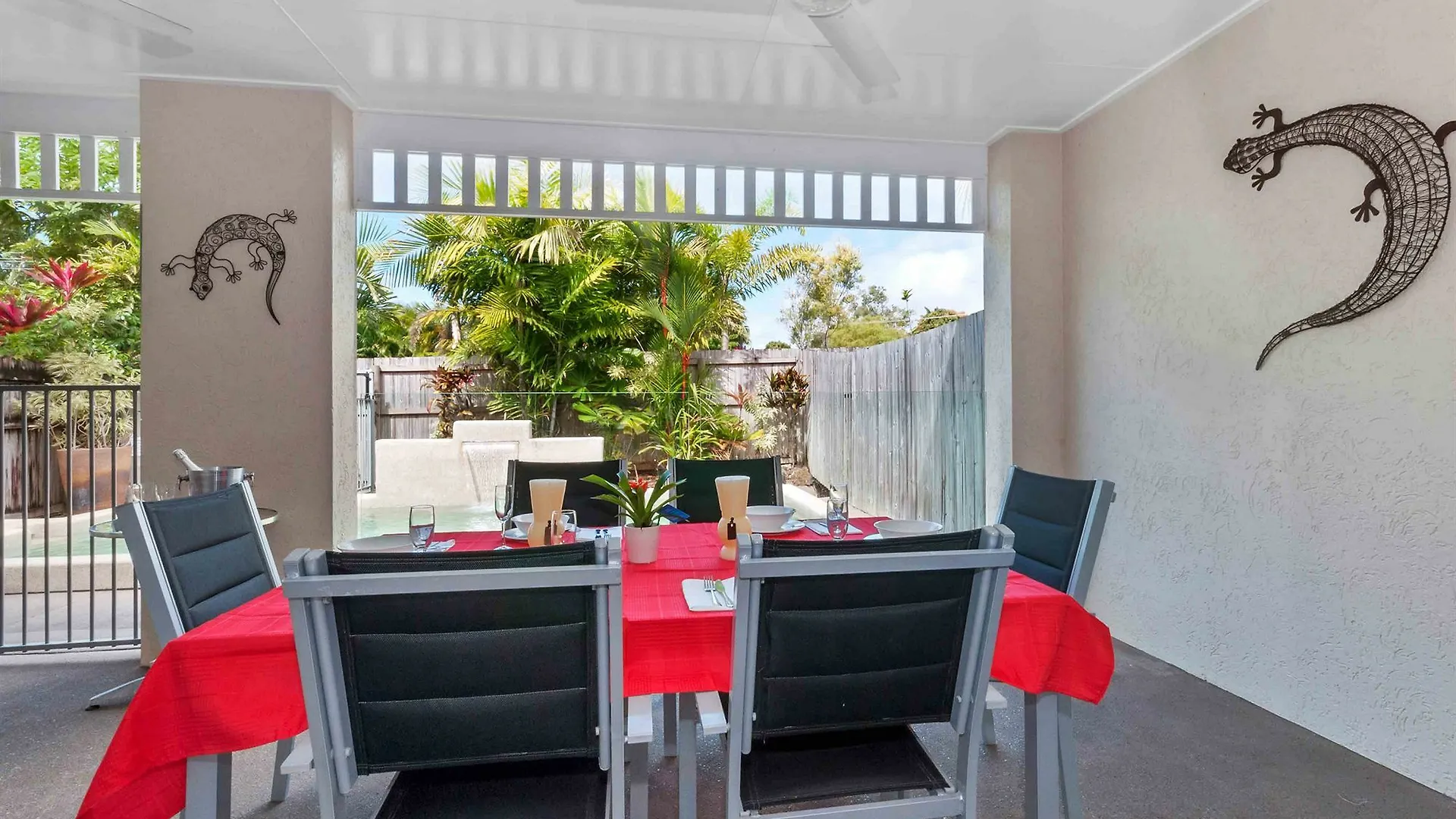 The Villas Palm Cove